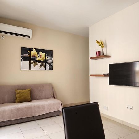 Sea Views Apartment-Wifi-Sleep 5 Marsaskala Exterior foto